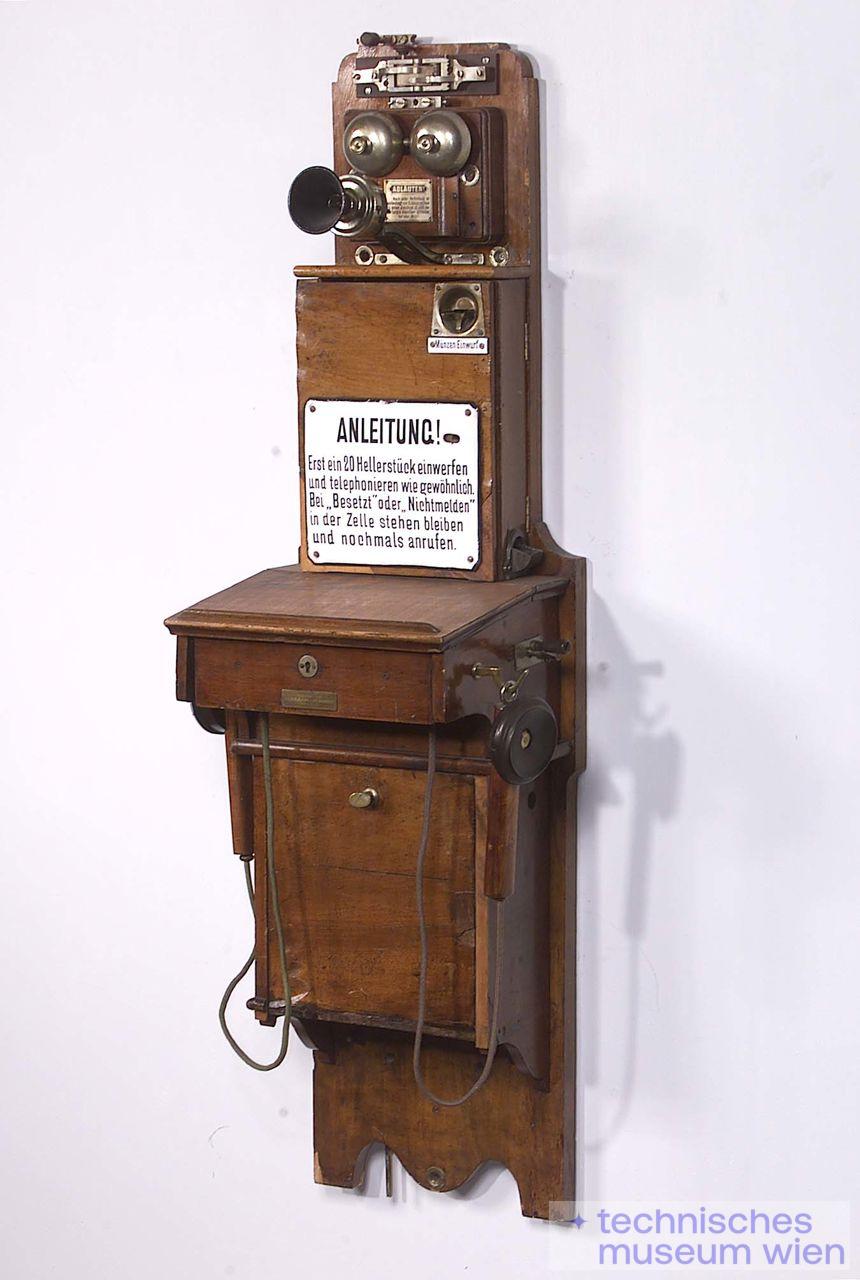 Wandtelefon Münzfernsprecher TAG Einwurf 20 Heller Stufenapparat
